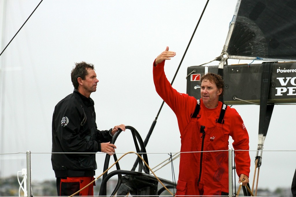 Ken Read directs the traffic - Volvo Ocean Race, Leg 4 Finish - Puma © Richard Gladwell www.photosport.co.nz